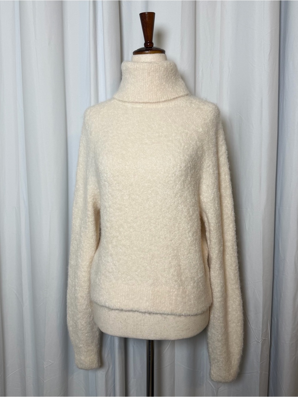 & Other Stories Alpaca Blend Turtleneck Sweater Cream Small/Medium